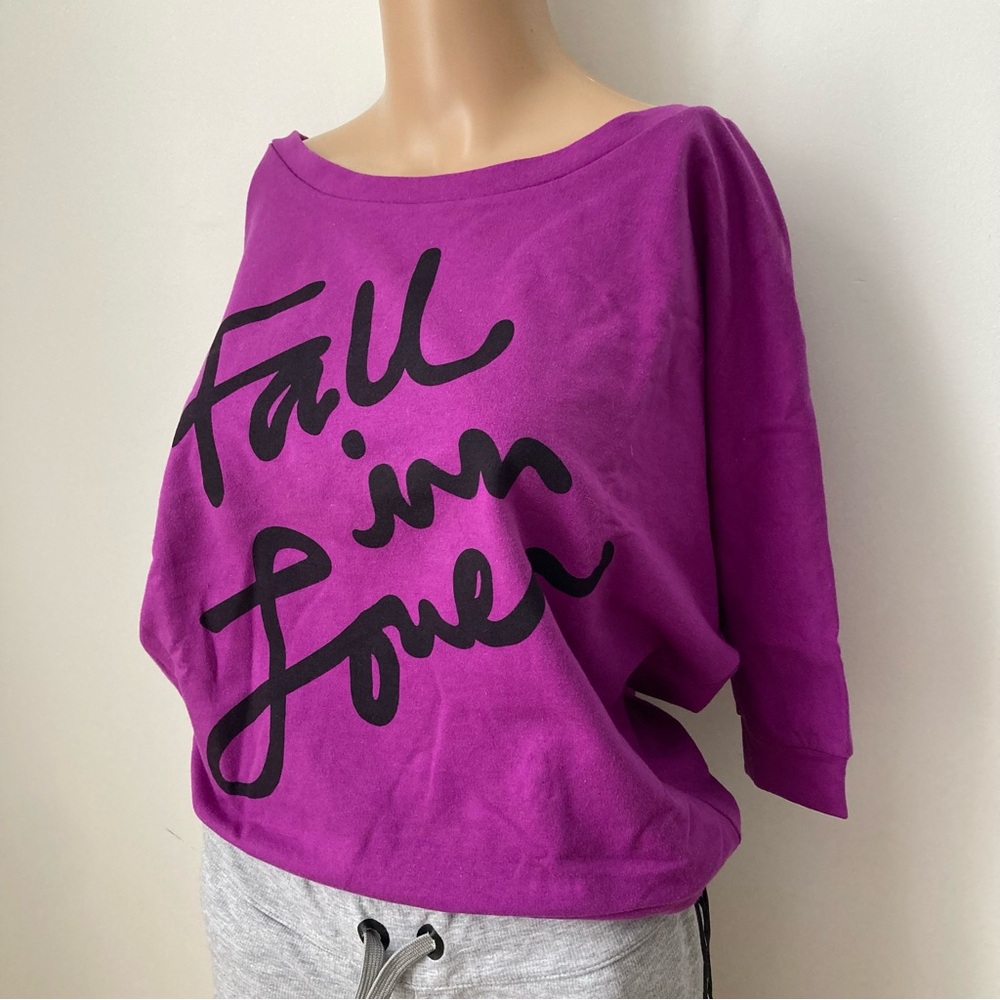 Fall in Love graphic top